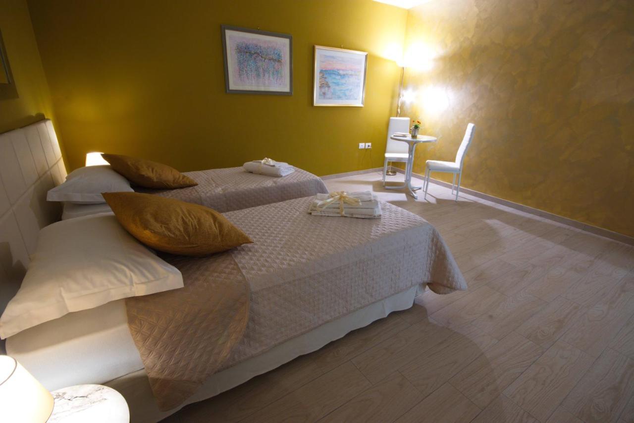 Deluxe Double or Twin Room with Balcony,1324895344:JPEG